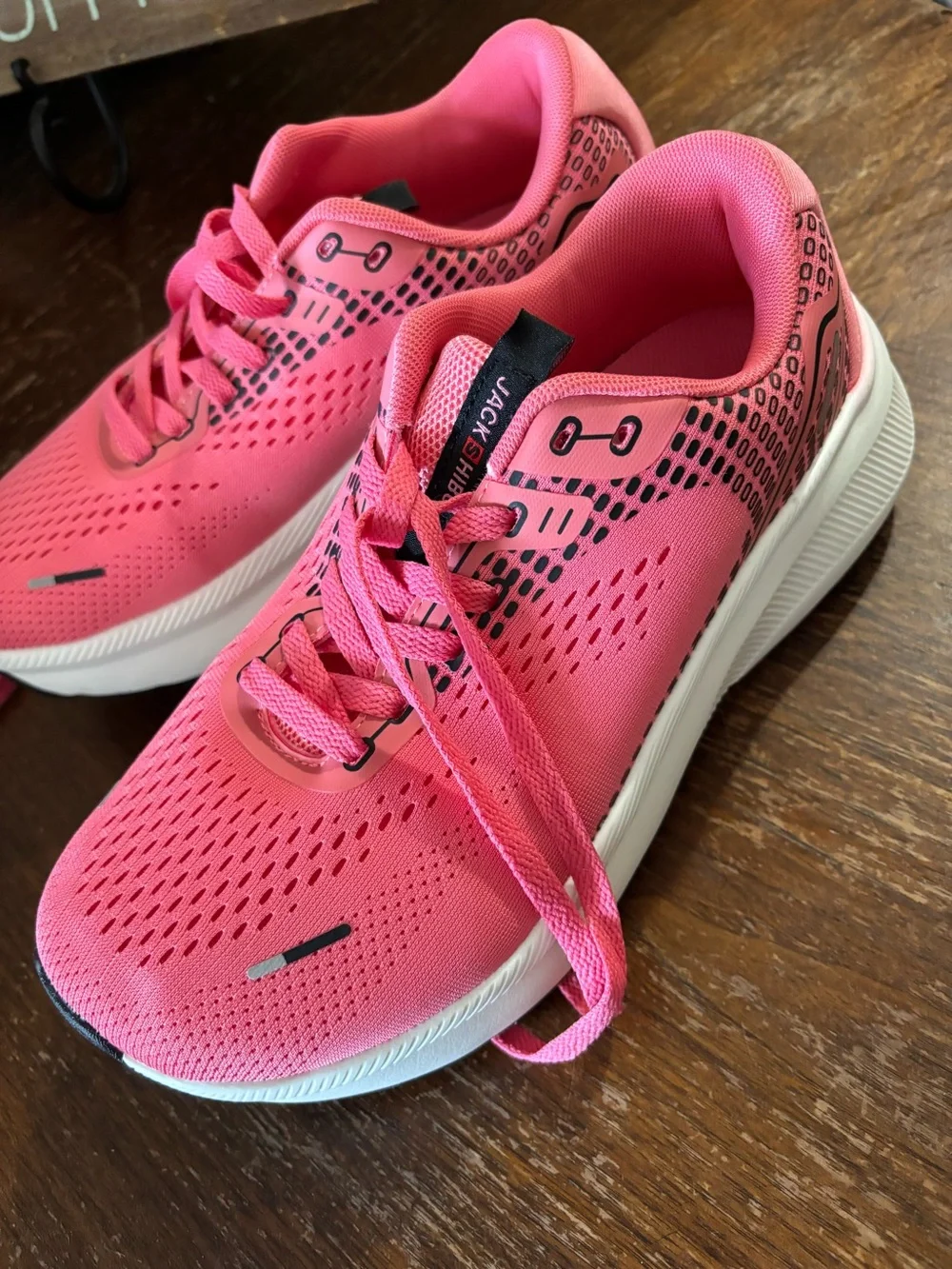 Woman Jack and shibo wide shoes